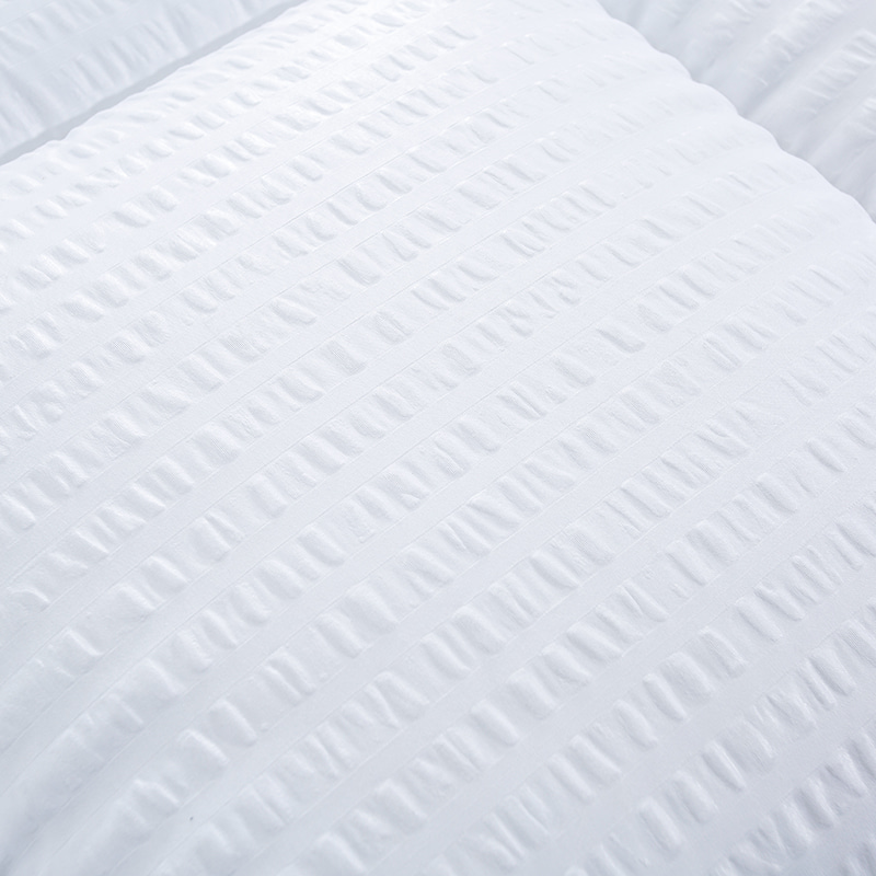 Quilted স্বাচ্ছন্দ্য এইচএফ 2409-002